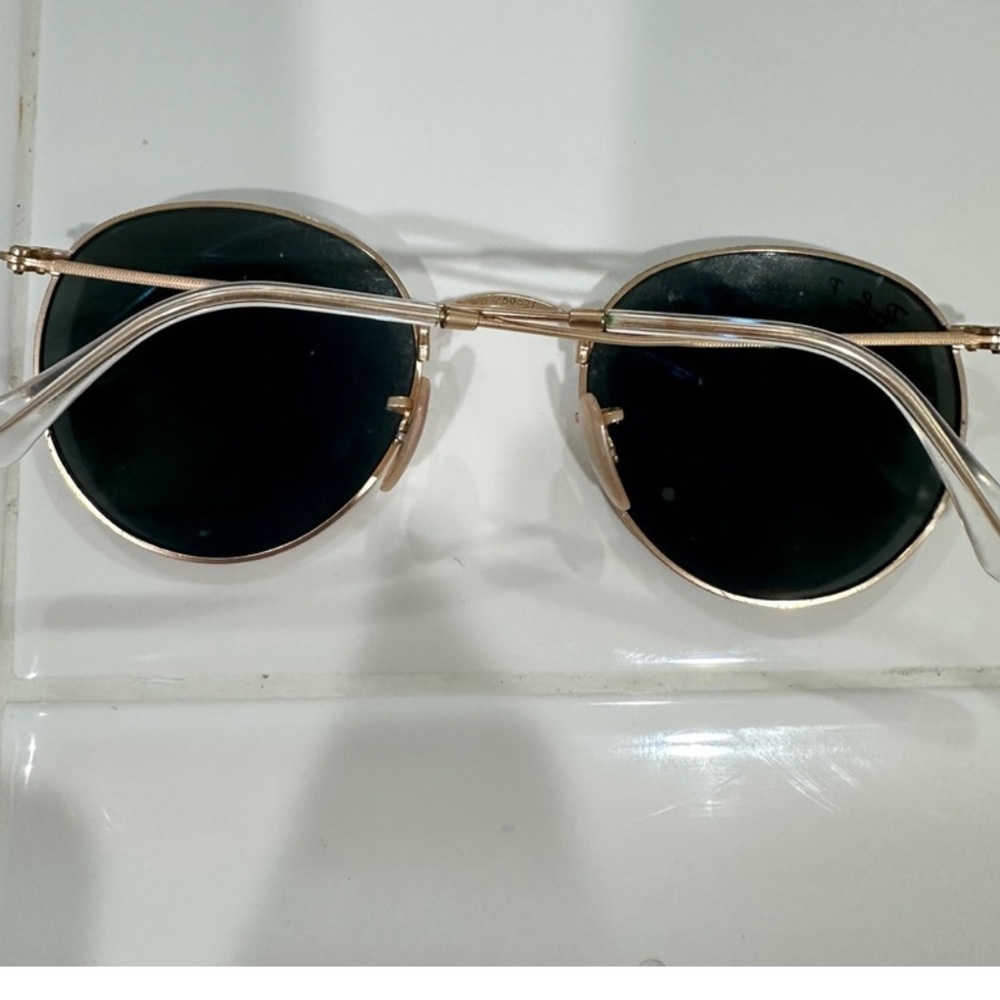 Ray-Ban Gold Frame Sunglasses with Dark Lenses - Picture 5 of 6
